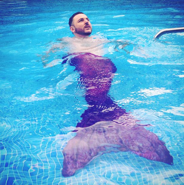 B99D6899-4B60-4F79-8EB8-9B3AE74F7B22